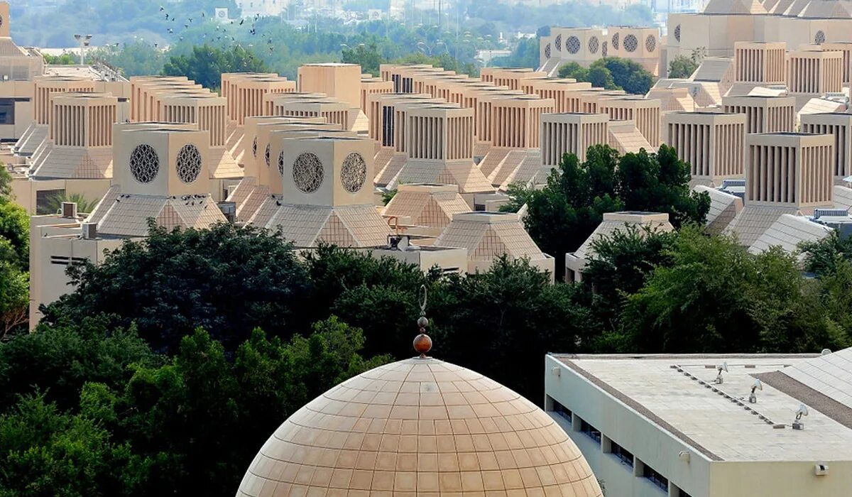 Исламский институт в катаре. Qatar university (qu) катарский университет. Университет катара. Qatar university, г. Катар исламский университет.