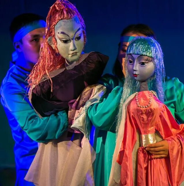 Намсараева. Театр драмы намсараева улан-удэ. Энхэ соктоев. Бурятский драмтеатр улан-удэ. Бурятский театр.