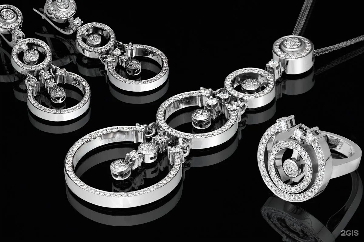 серебряное кольцо r3715. серебро украшения. ювелирный магазин серебряные изделия. серьги черненое серебро соколов. ювелирные украшения серебро.