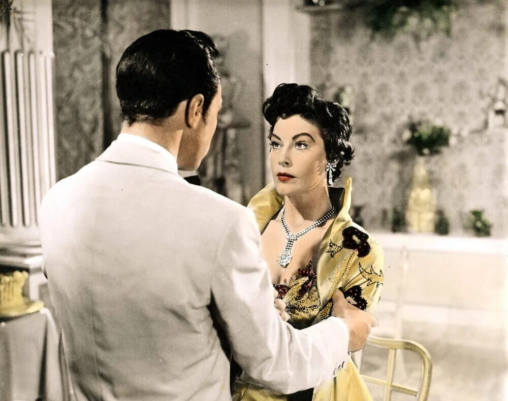 Босоногая графиня фильм 1954. Босоногая графиня фильм 1954. Ава гарднер босоногая графиня. Босоногая графиня читать. Ава гарднер босоногая графиня.