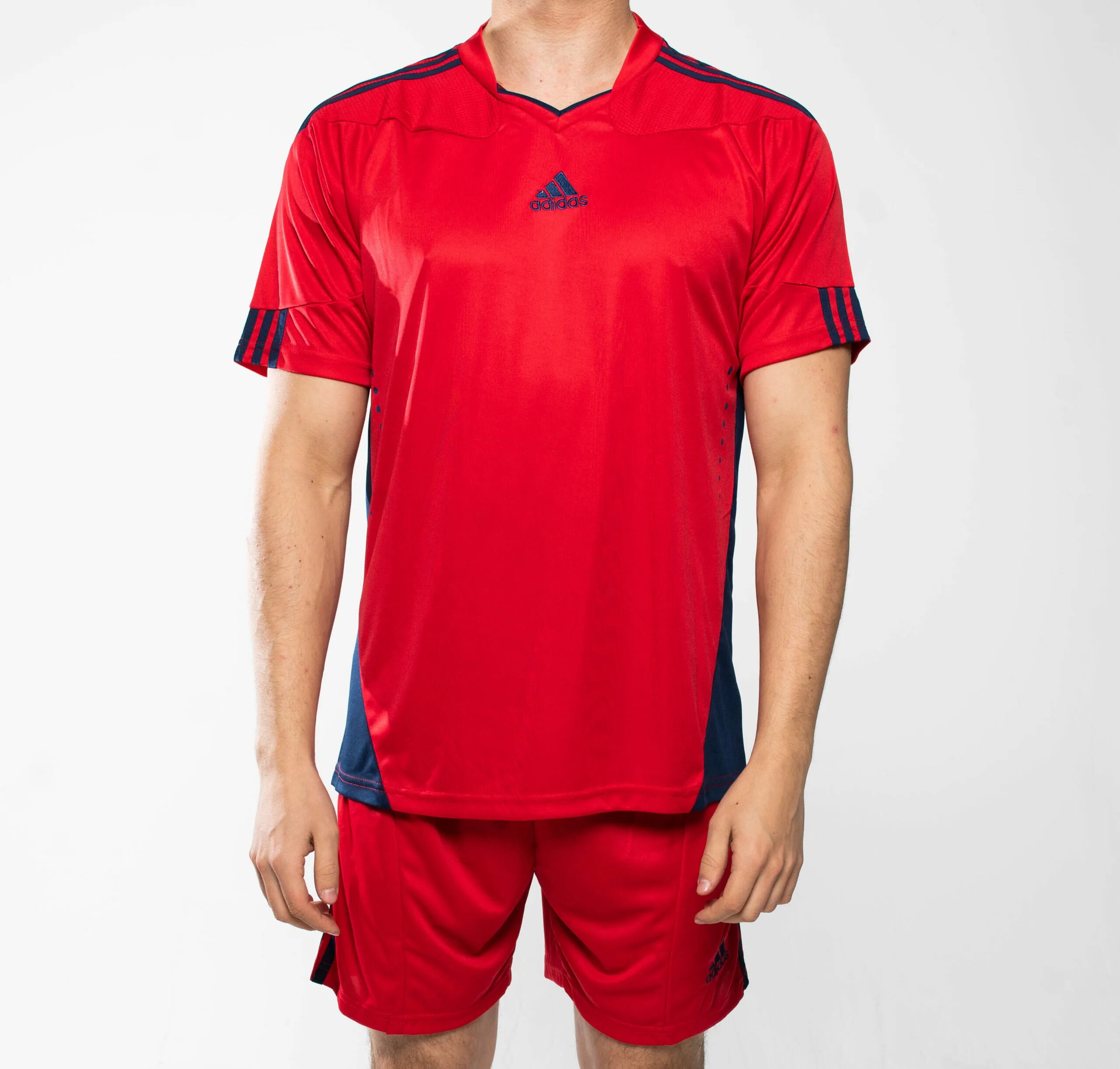 Форма футбольная kelme ja100002953 красная. Красно белая форма футбольная. Форма футболистов. Форма футбольная kelme ja100002953 красная. Kelme футбольная форма.