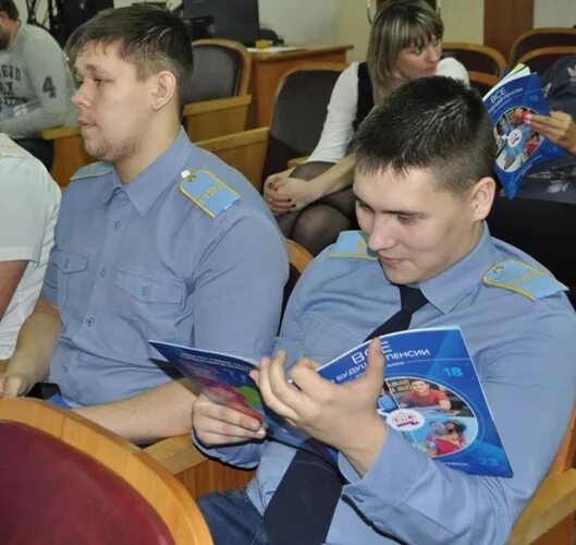 Томский железнодорожный техникум фото. Д транспорта. Тындинский техникум железнодорожного транспорта. Ттжт филиал сгупс. Тихорецкий железнодорожный техникум.