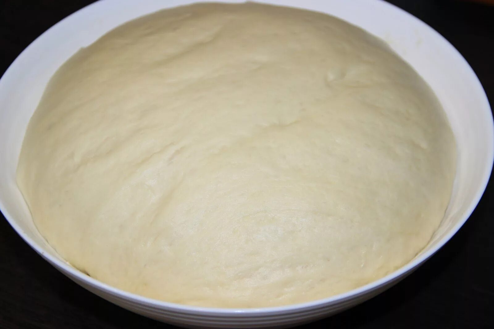 пирожки с капустой жареные. пирожки с ливером. пирожки с сердцем. выпечка пирожки. пирожки на свежем молоку.