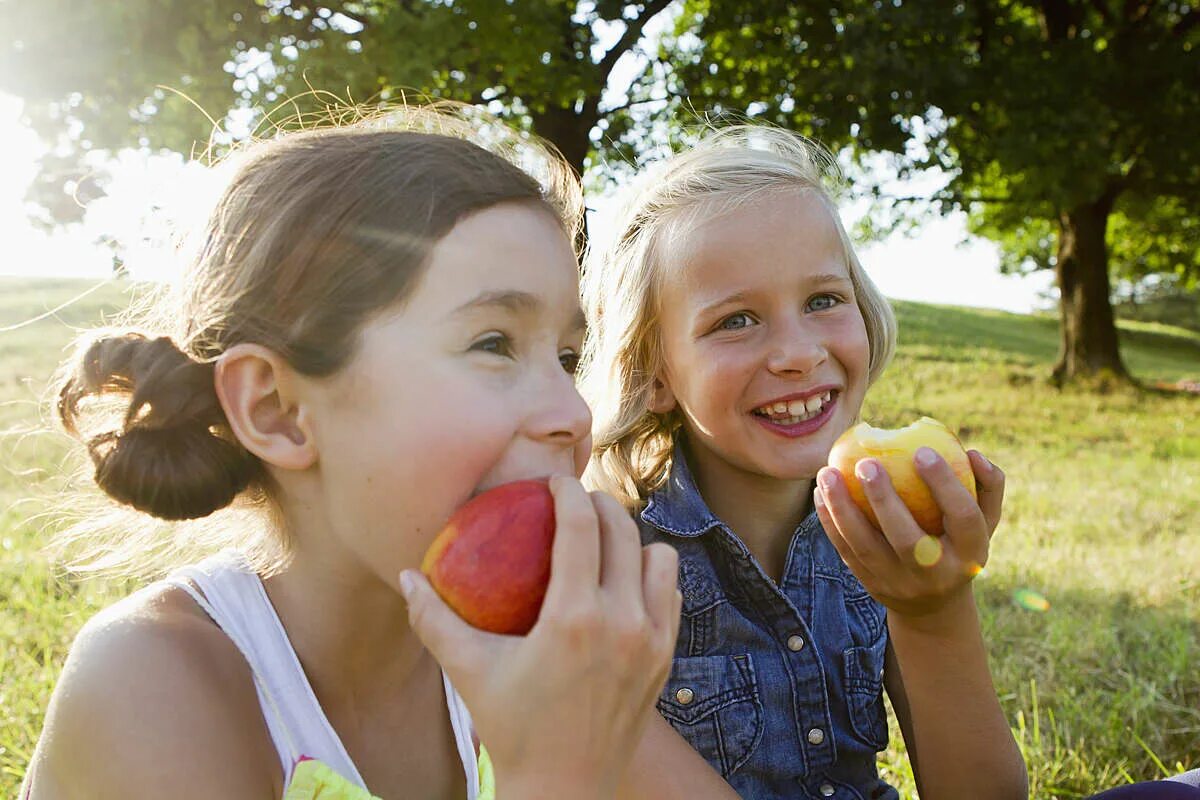 L like apples