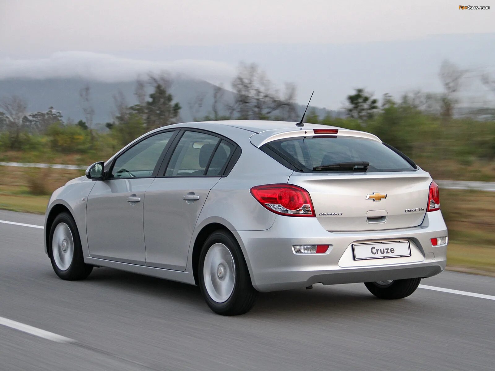 Шевроле хэтчбек 2013. Chevrolet Cruze Hatchback 2012. Chevrolet Cruze 2012 хэтчбек. Chevrolet Cruze 2014 хэтчбек. Chevrolet Cruze 2013 хэтчбек.