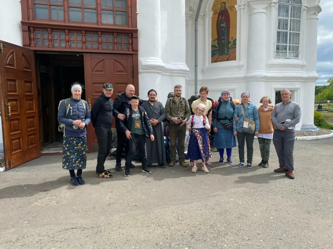 Крестный ход паломники. Славянский ход 2021. Крестный ход Горохово видео паломников 21 июля. Служба 4 декабря