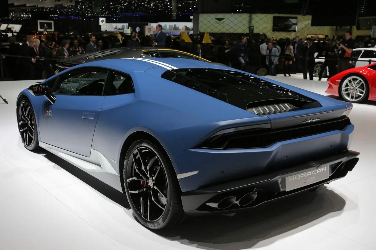 Huracan lp 610 4. Lamborghini huracan avio edition. lamborghini huracan limited edition. lamborghini huracán 2016 черный. ламборгини хуракан лимитированная версия.