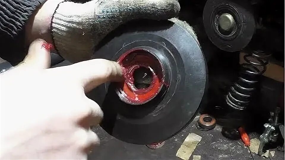 Как поменять подшипник на мотобуксировщике. Подшипники катков буран. Как поменять подшипник на мотобуксировщике. Подшипник на мотобуксировщик барс. Замена подшипников на мотобуксировщике в опоре.