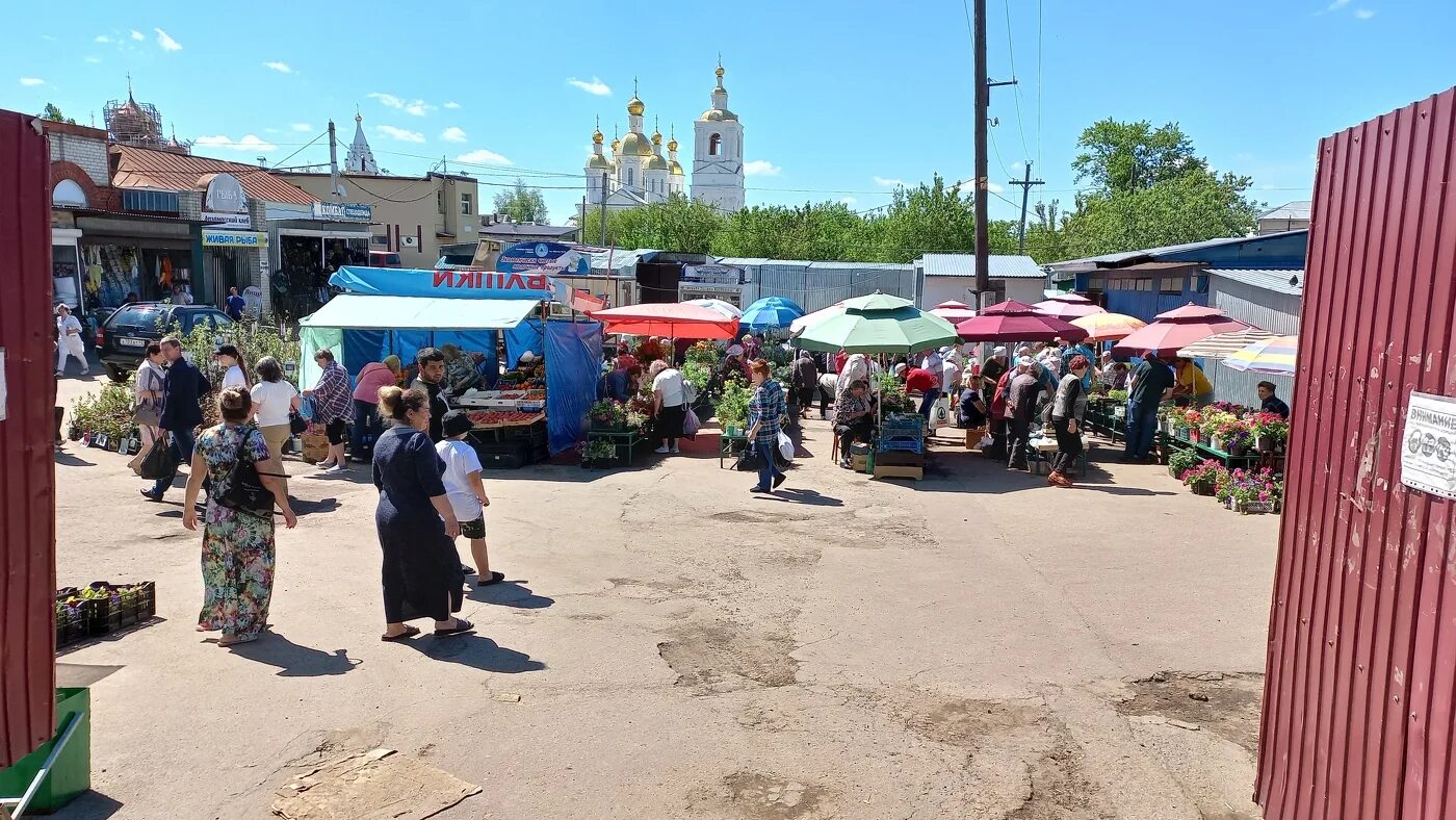 Арзамас рынок арзамасский. Арзамас рынок автомобиль. Арзамас рынок центральный. Арзамас рынок центральный. Центральный рынок арзамас.