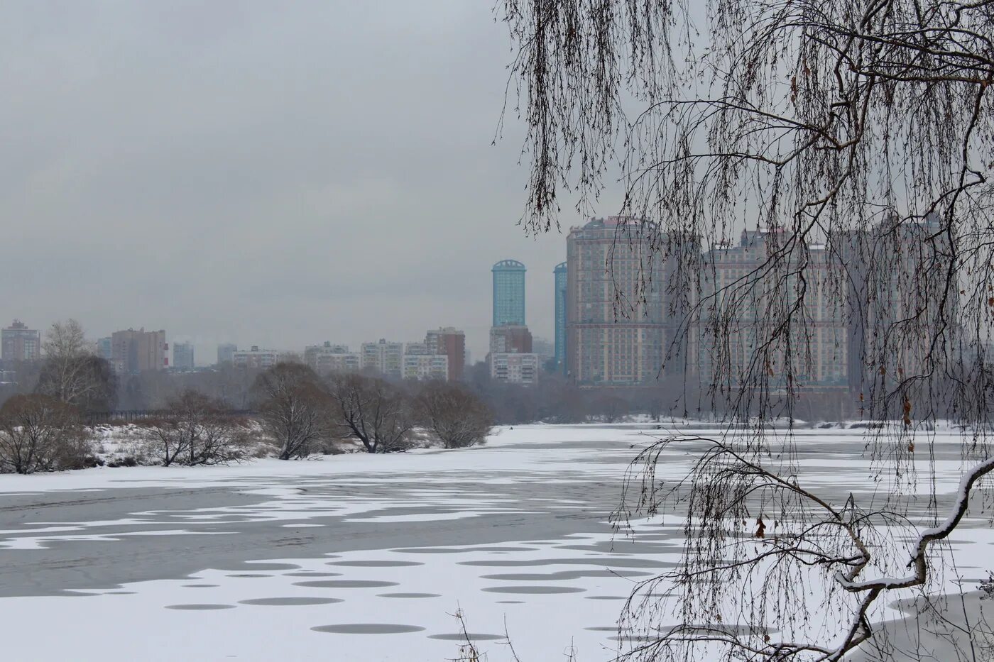 Оттепель в Москве. Москва река зимой. Оттепель зимой. Оттепель 12