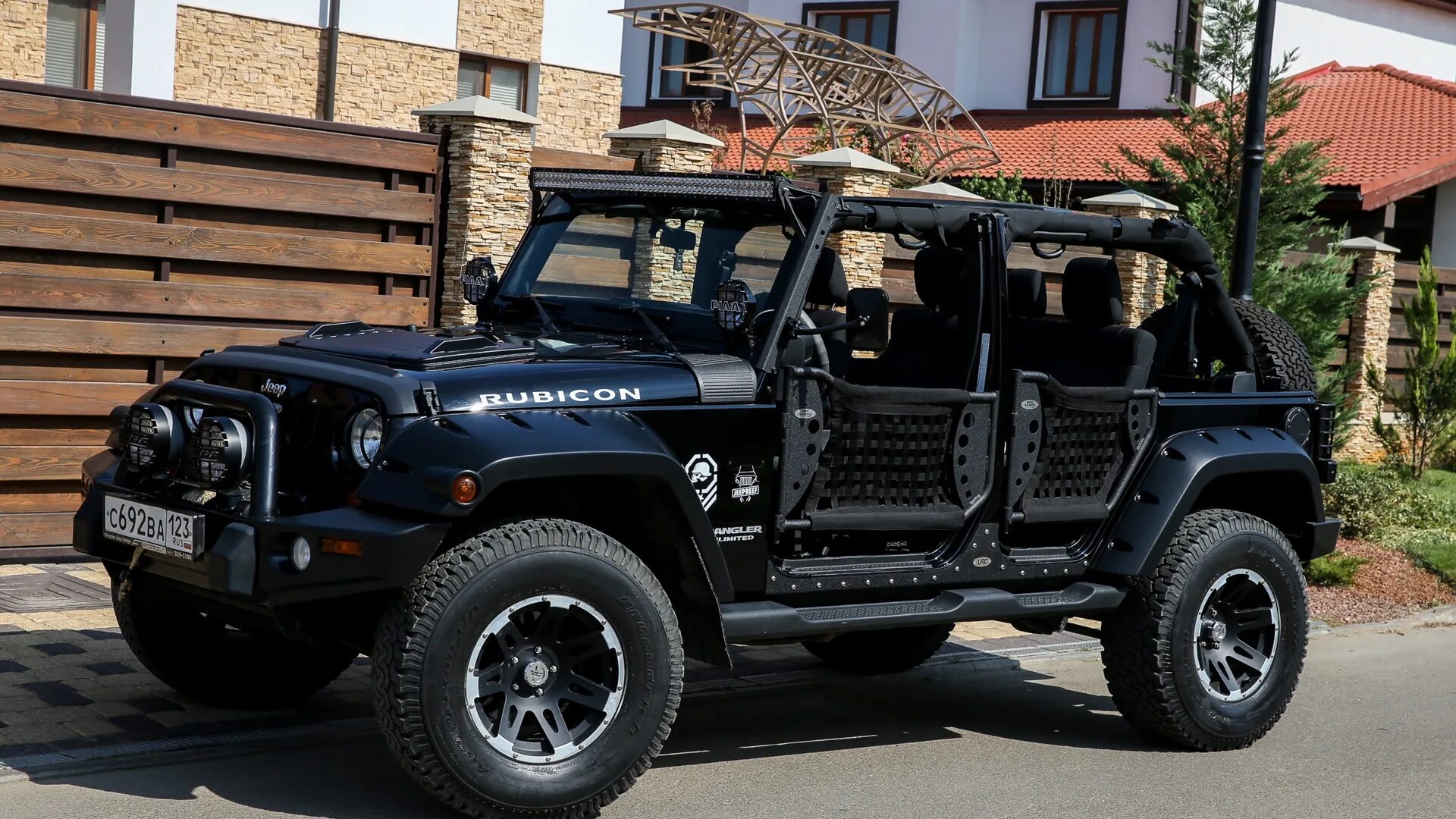 Рубикон п. Jeep Wrangler 2008. Джип Вранглер 2008. Jeep Wrangler Rubicon военный. Jeep Rubicon 2008.