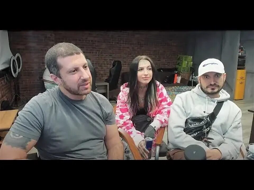 Видео девушки паши техника. Видео девушки паши техника. Техник с женой. Новая жена паши техника. Новая жена паши техника.