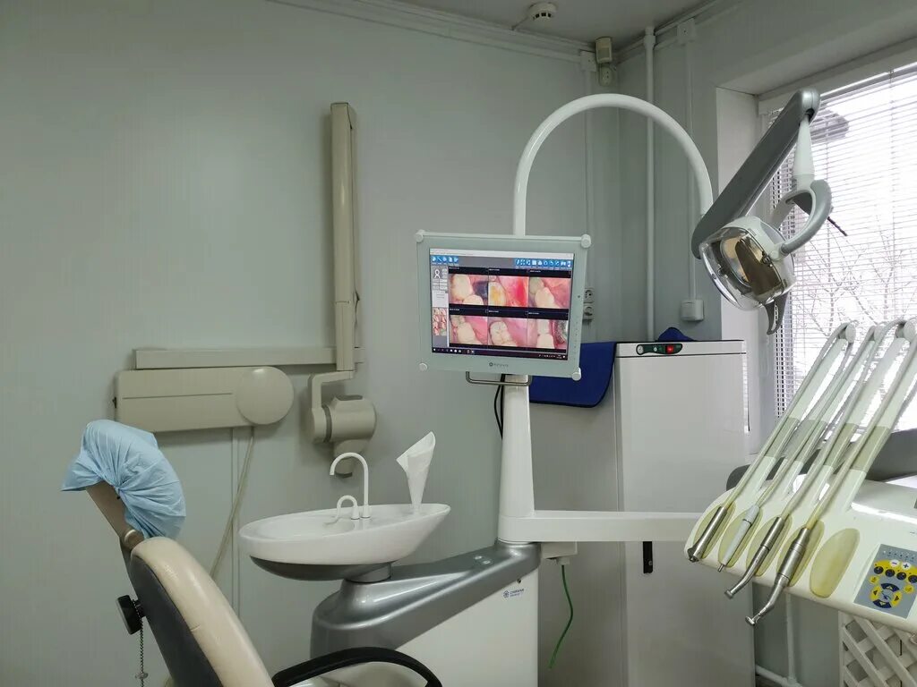 Стоматолог барнаул отзывы. Стоматологическая клиника Барнаул. Шукшина 19 стоматология.