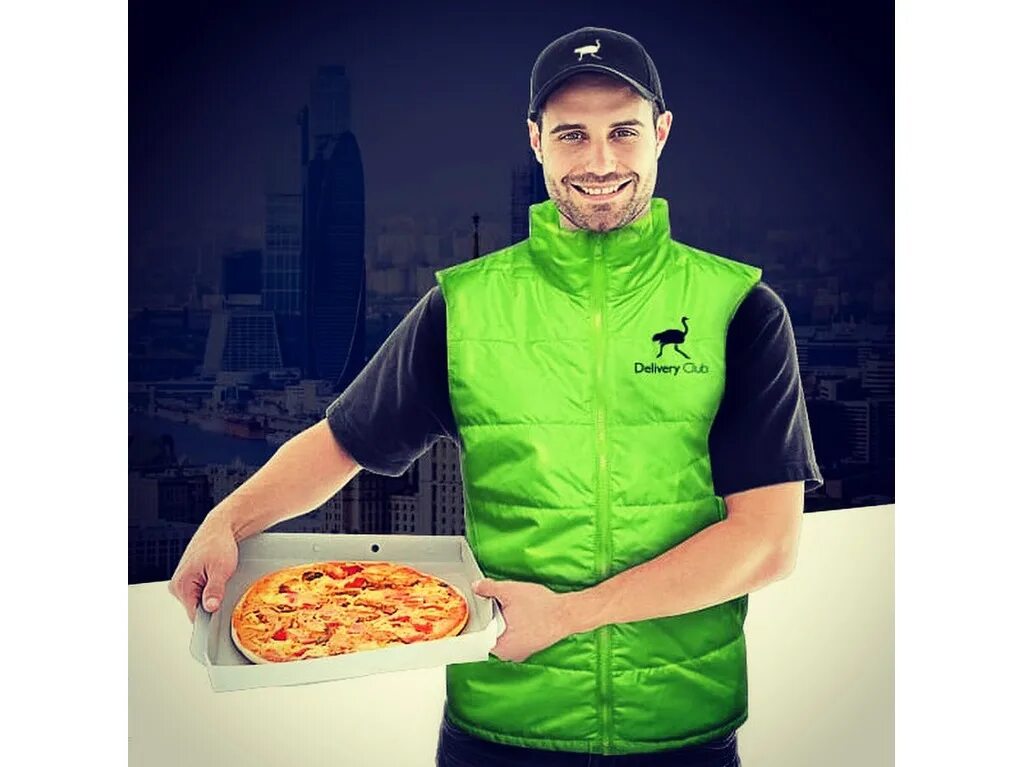 Delivery еда. Доставщик деливери клаб. доставщик еды. форма доставщика еды. форма delivery club.