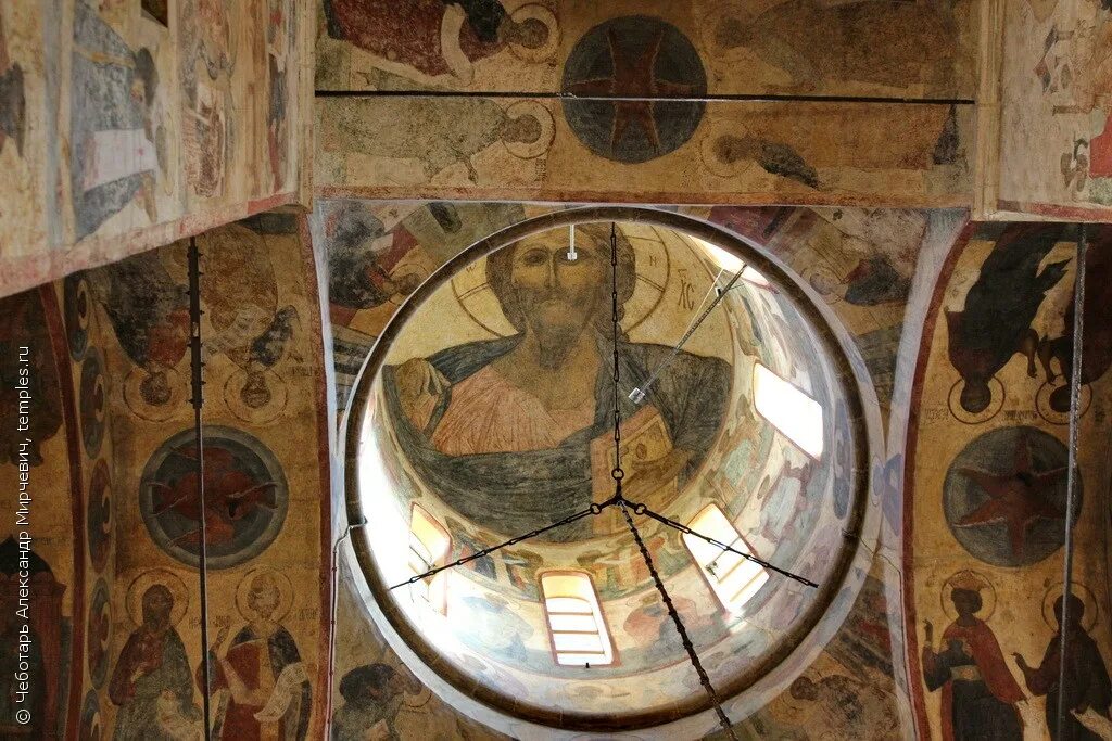 фрески благовещенского собора московского кремля. андрей рублев роспись благовещенского собора. андрей рублев (1360-1430). благовещенского собора в московском кремле фрески рублева. фрески рублева в благовещенском соборе.