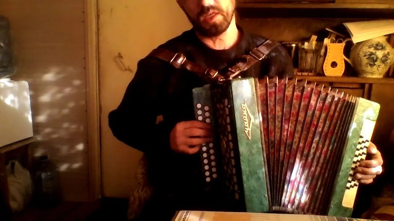К иванин гармонь. Константин иванин уроки игры на гармони. видео урок константин иванин на гармони для начинающих видео. егор носов шли два брата под гармонь.