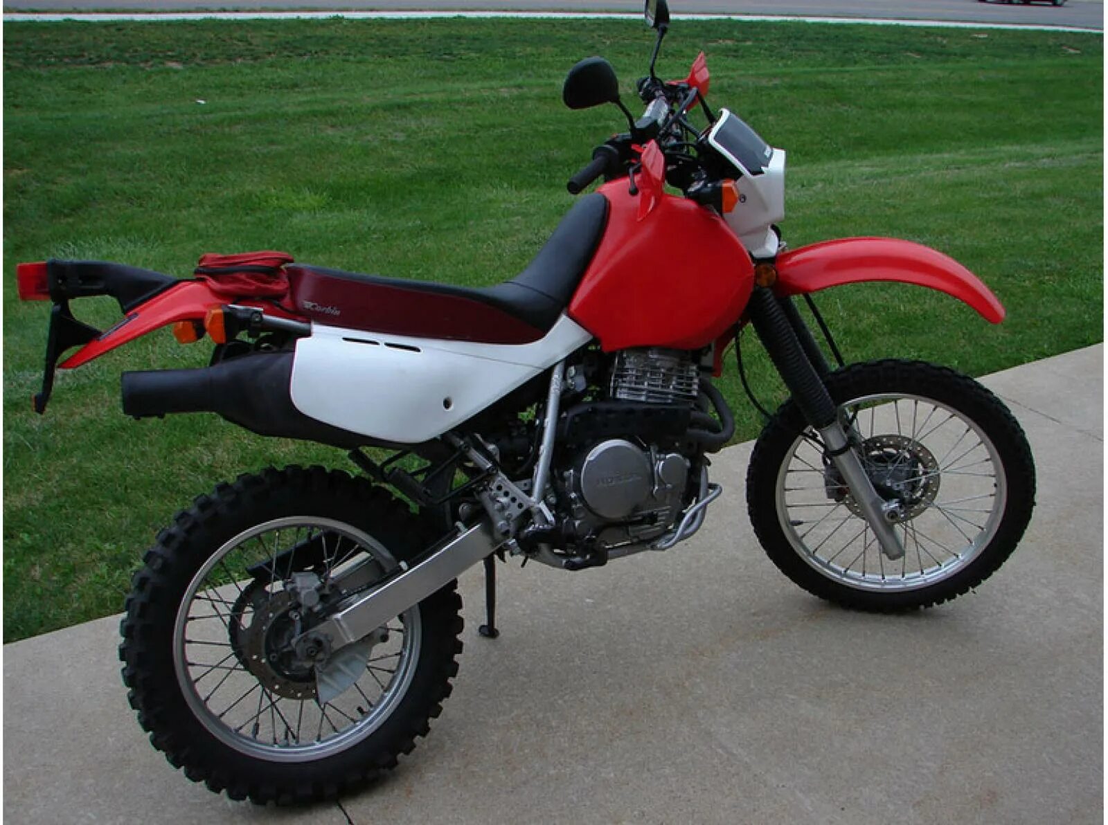 Хонда хр. Honda xr650l. Honda XR 650. Honda xr650l Adventure. Honda xr650l 2023.