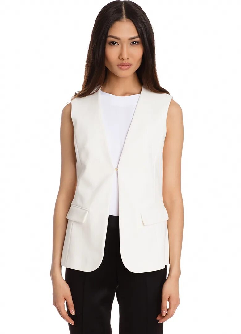 Какие жилеты. Жилетка женская из ткани. Безрукавка женская. Жилет женский дизайнерский. Жилетка женская классическая.