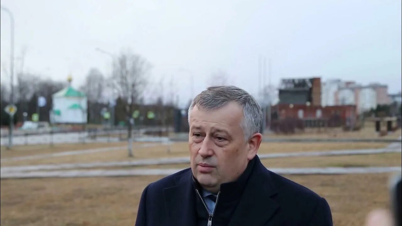 Почему дрозденко в темных очках 2025. Дом губернатора дрозденко. дрозденко александр маслянино. дрозденко борис дмитриевич кашира. дрозденко александр маслянино режиссер.