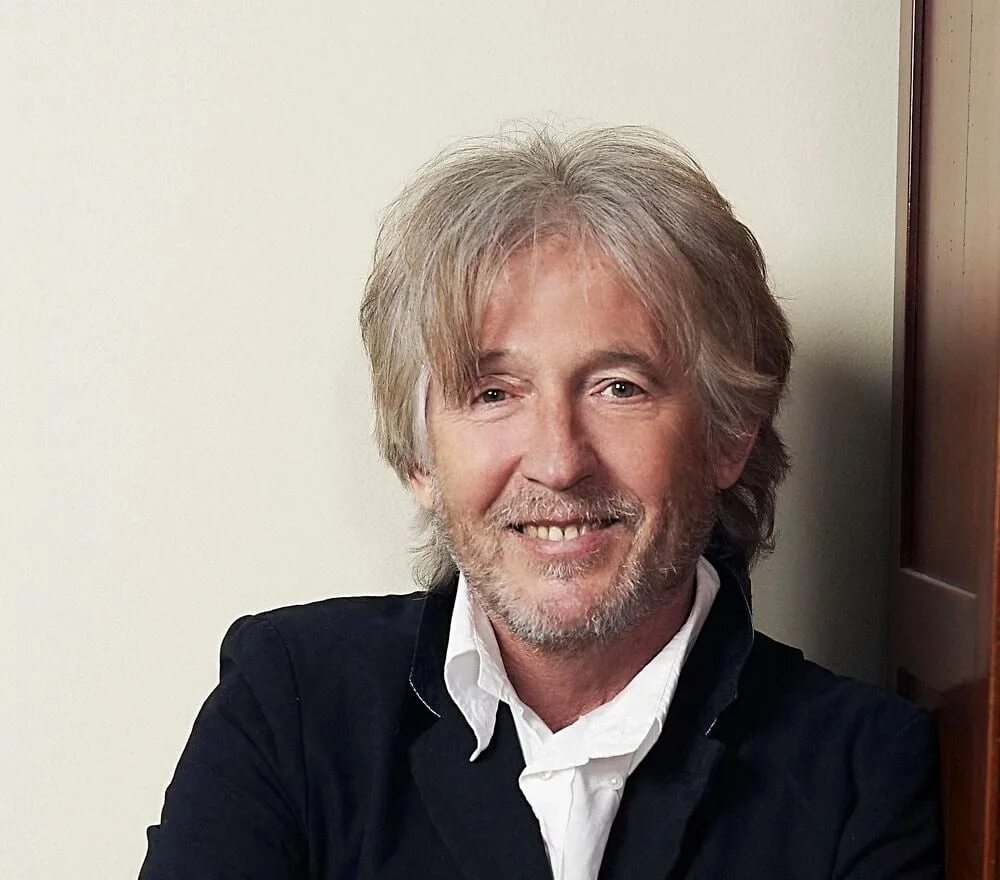 Певец малежик вячеслав. Вячеслав ефимович малежик. Поэт композитор исполнитель. Вячеслав малежик 2022. Вячеслав малежик фото.