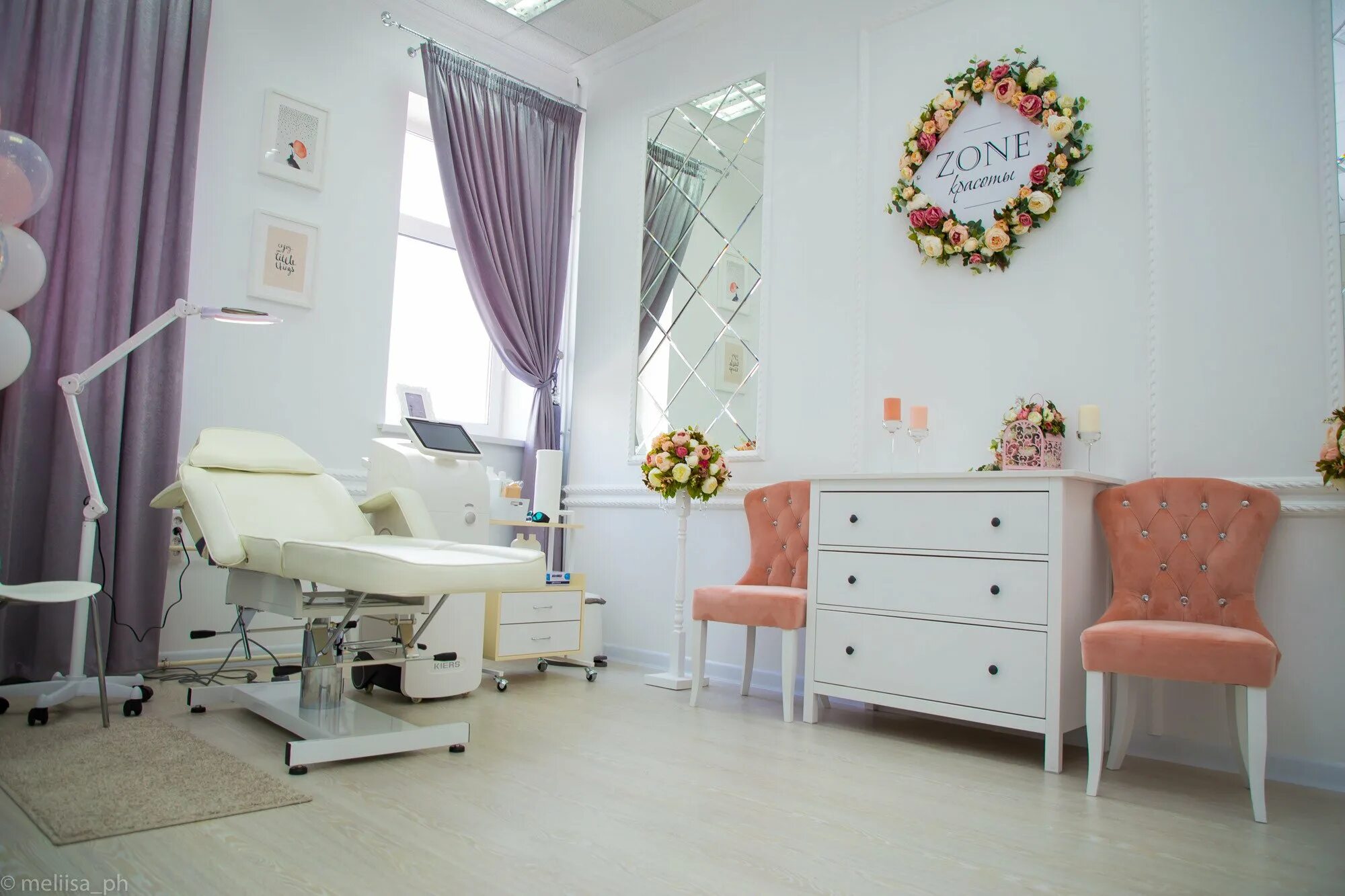 Интерьер кабинета лазерной эпиляции. Салон лазерной эпиляции интерьер. Салон лазерной эпиляции интерьер. Открыть студию эпиляции. Открыть студию эпиляции.