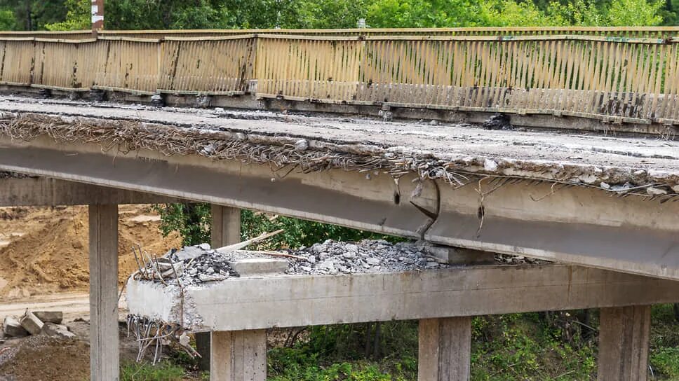 Ремонт моста под. Автомобильный мост. Мост через реку кашма тамбовской области. Ремонт моста. Временные мосты.