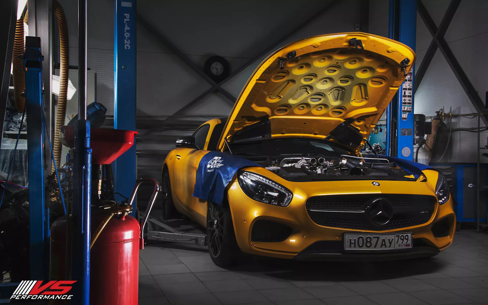 Vs performance брехово. Рабочий тюнинг центра. Vs performance. Level performance москва. Тюнинг zr performance чип.