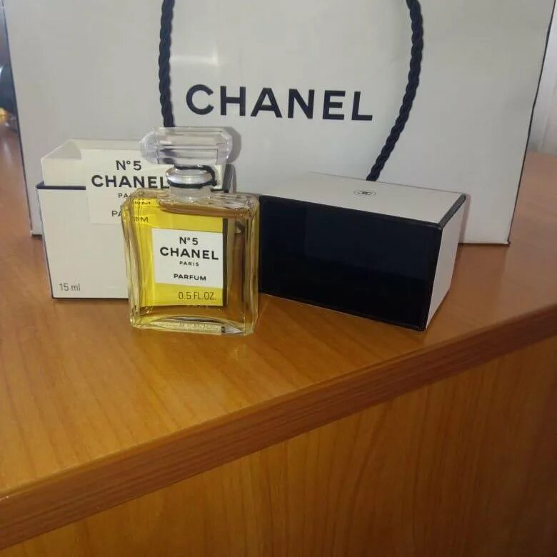 Chanel 15. Шанель бле де 100 мл. Шанель желтые духи 15 мл. Туалетная вода channel change 15 мл. Духи chanel 15 ml.
