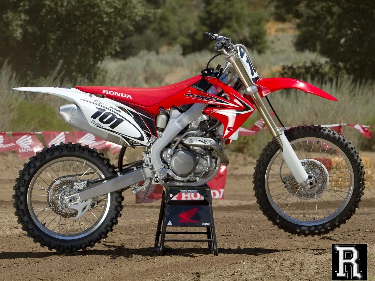 Honda crf450r. Honda crf250r 2011. Кроссовый мотоцикл Honda crf450r. Хонда ЦРФ 450.