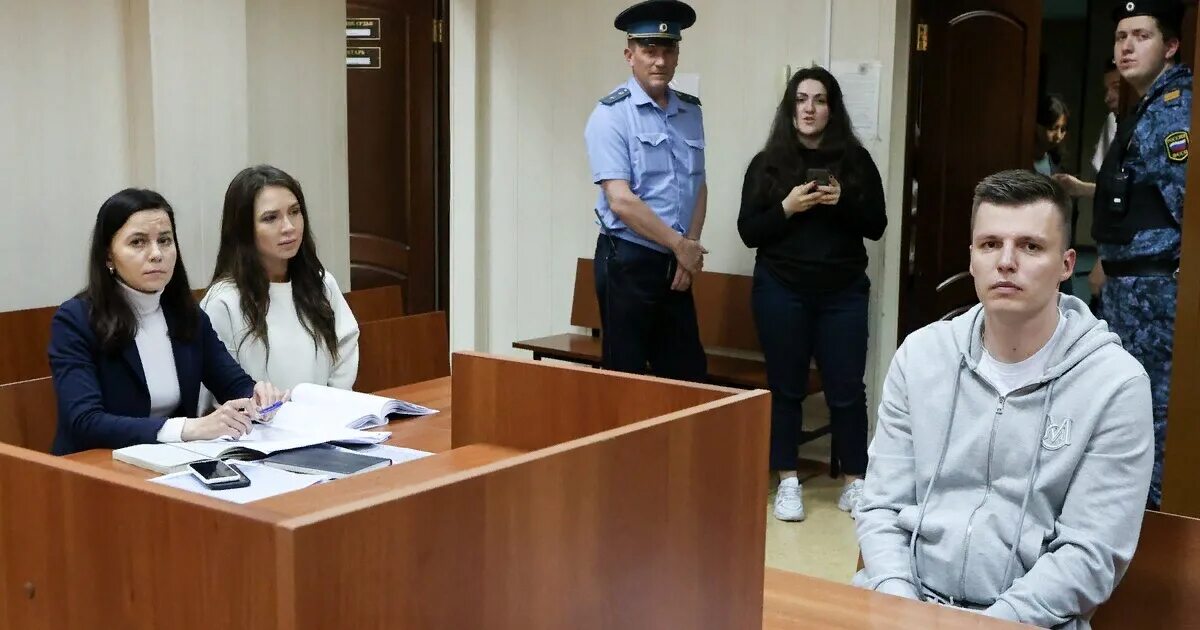 Интервью чекалиных. Лерчек в суде. Лерчек (валерия чекалина). Эмпатия манучи последний выпуск. Интервью лерчек.