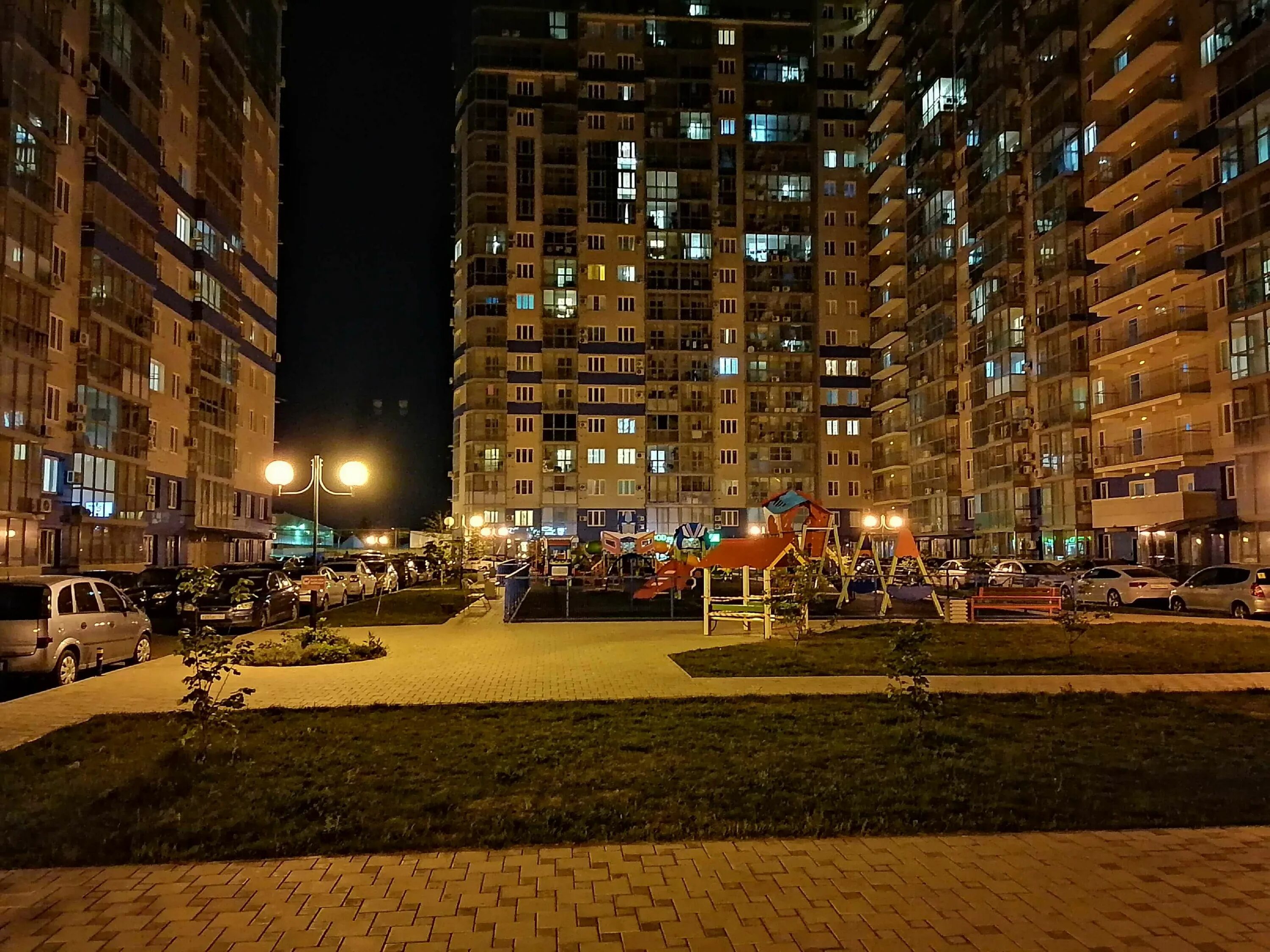 Фото сделанные хонором 10. Honor 9c камера. honor 30 ночная съемка. honor 30i снимки с камеры. фото с выдержкой.