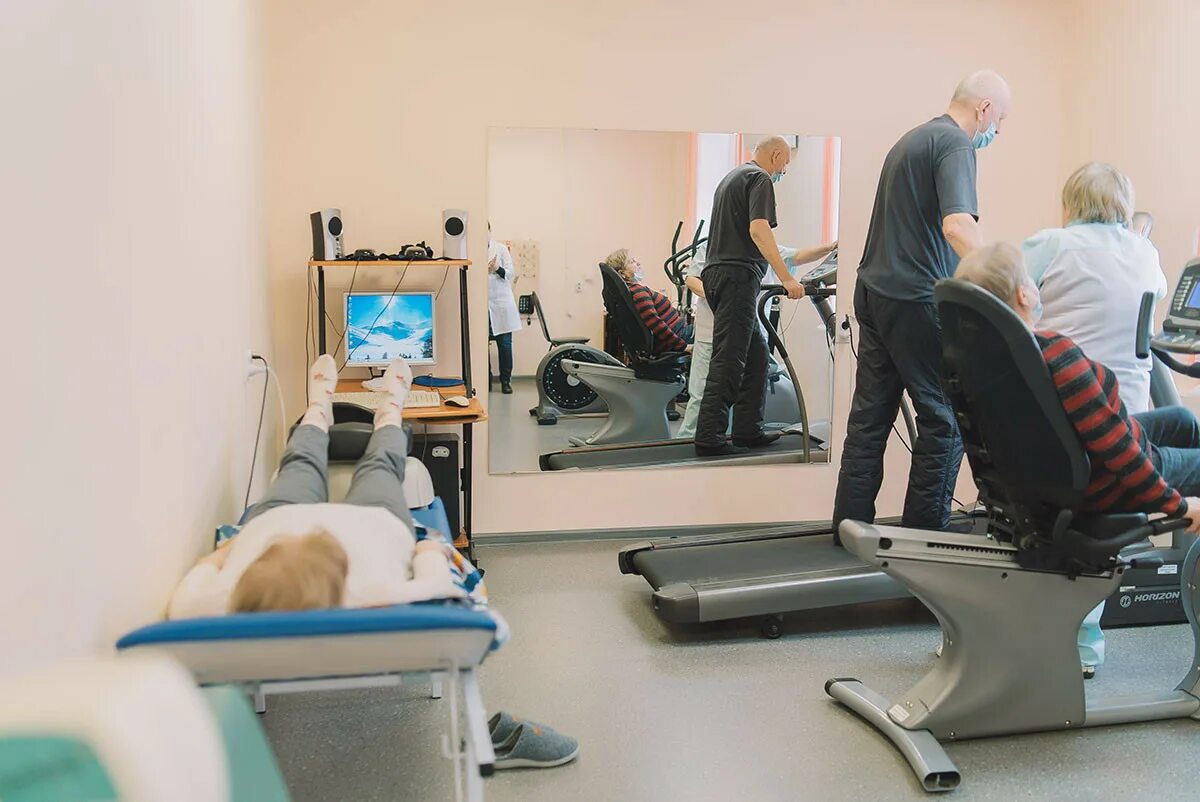 Дневной стационар медицинской реабилитации. Реабилитационный центр стационар. Дневной стационар медицинской реабилитации. Стационар в больнице. Дневной стационар капельницы.