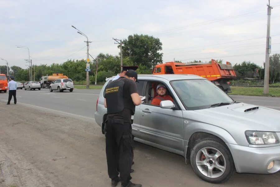 Арестованные автомобили г.Омск. Арестоавтомобиль Кристалл. Машина арестована фотографии. Фото машина ареста 2005.