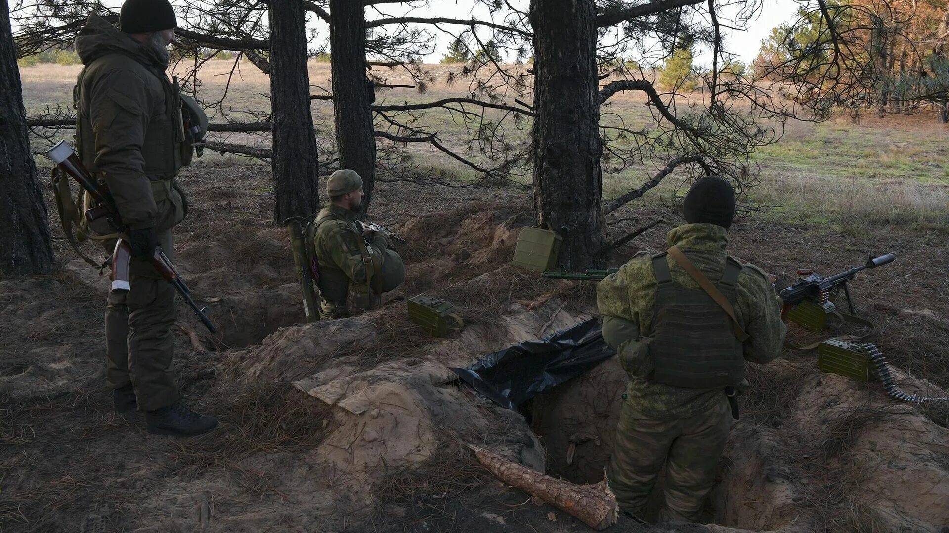 Сво последние события на сейчас. Российский солдат. Военные русские в горячем. Военнослужащий.