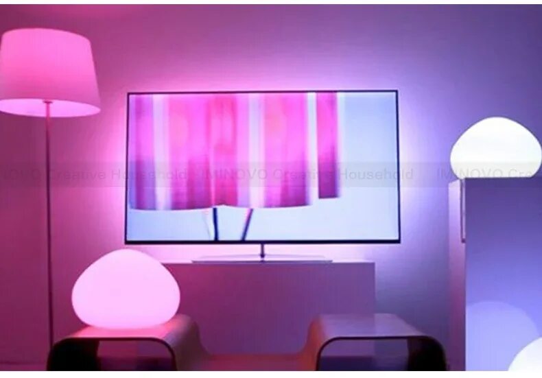 Включи лампа телевизор. Philips Ambilight Hue. Philips Ambilight Hue для ТВ. Philips с подсветкой Ambilight. Philips Ambilight лампы.