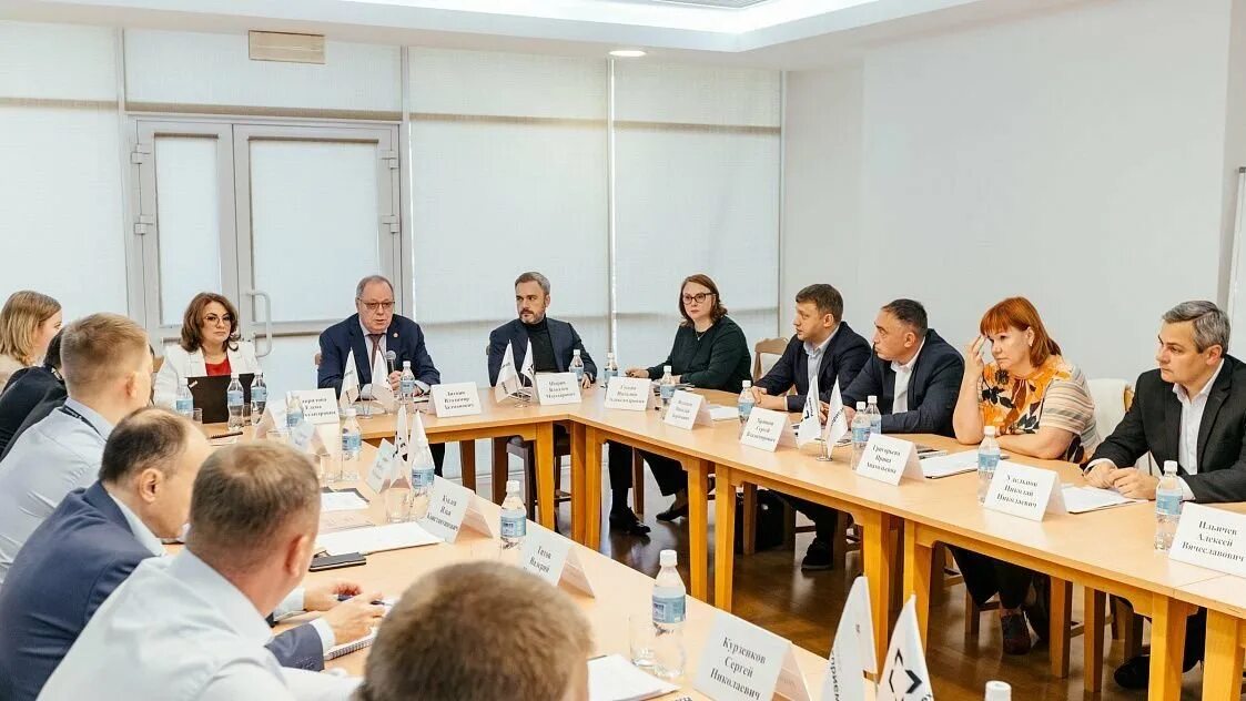 Минниханов фандомат казань. Компания рт. Компания рт. Совет директоров. Назаров ростех.