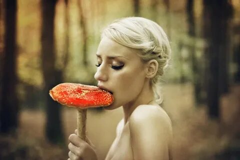 Ем странное