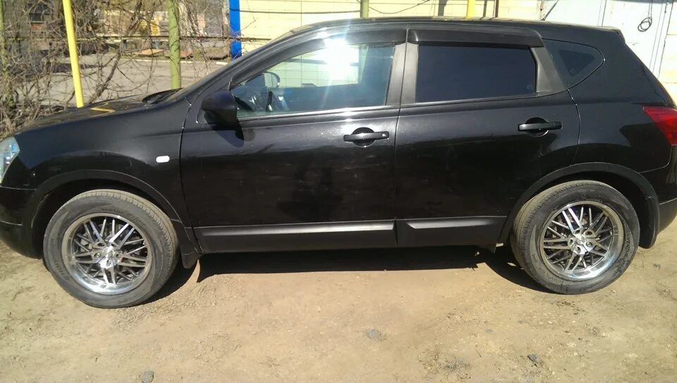 Ниссан джук резина 215/55 r17. Шины ниссан жук 17 размер. Диски shogun s10. Nissan qashqai j10 offroad. Nissan qashqai j10 на 18 дисках.