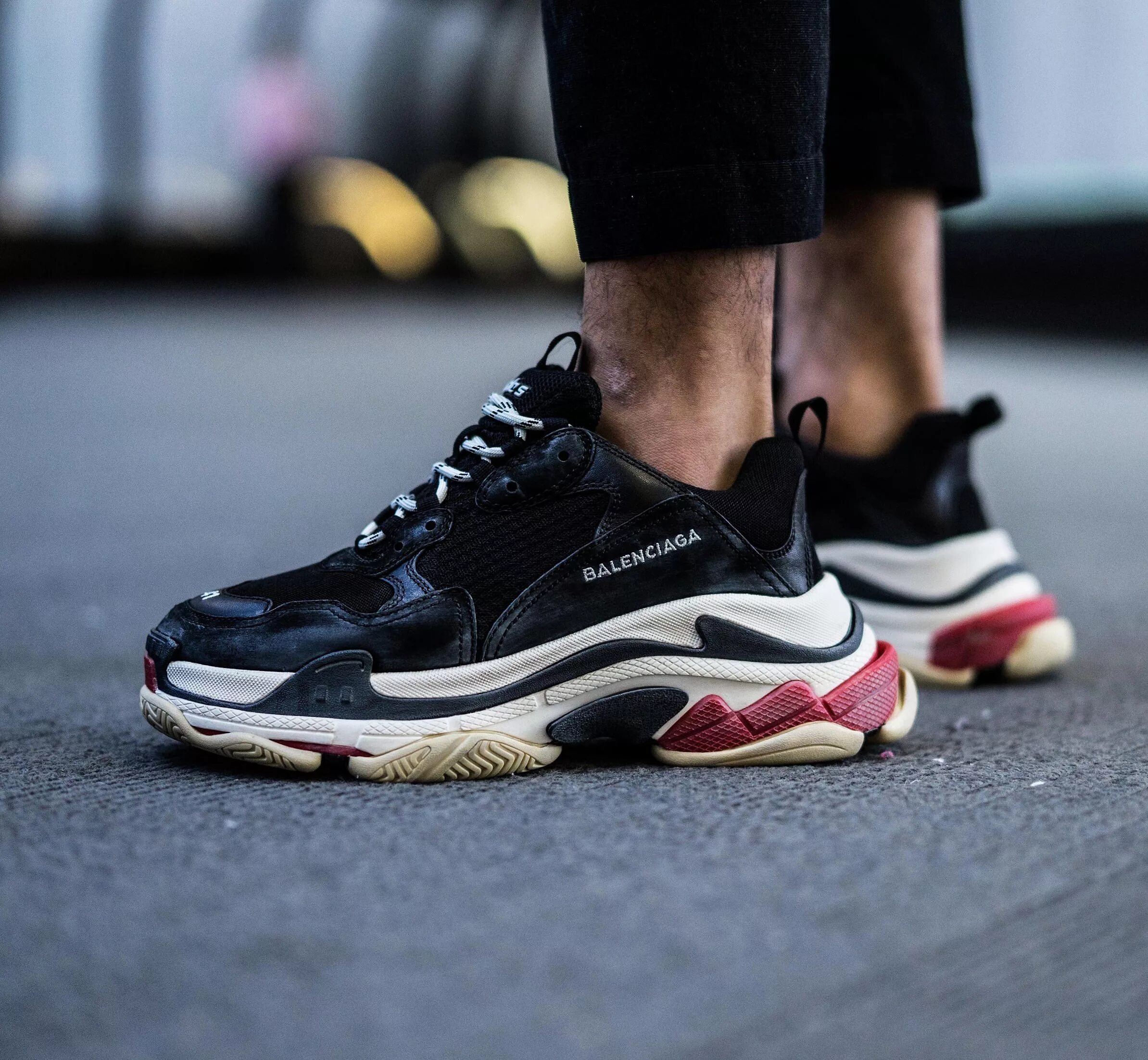 Баленсиага Triple s мужские. Кроссовки Balenciaga Triple s. Кроссовки Баленсиага Triple s2. Баленсиага трипл 3.