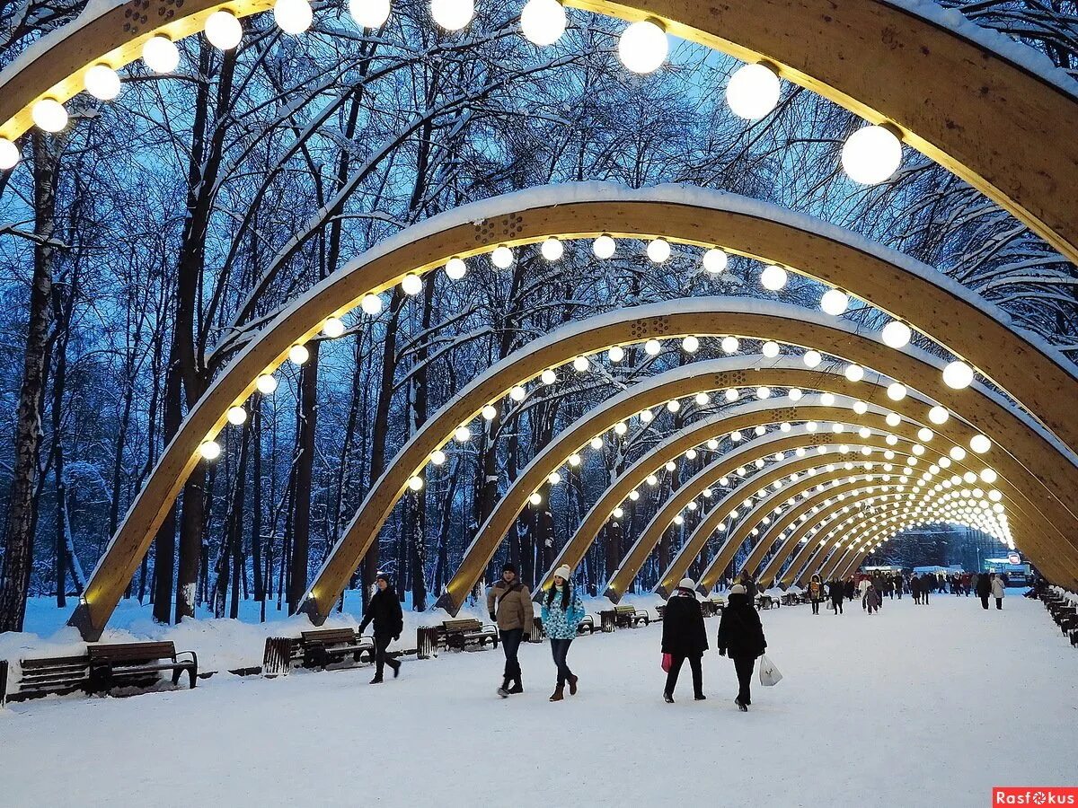 Места в москве для молодежи зимой