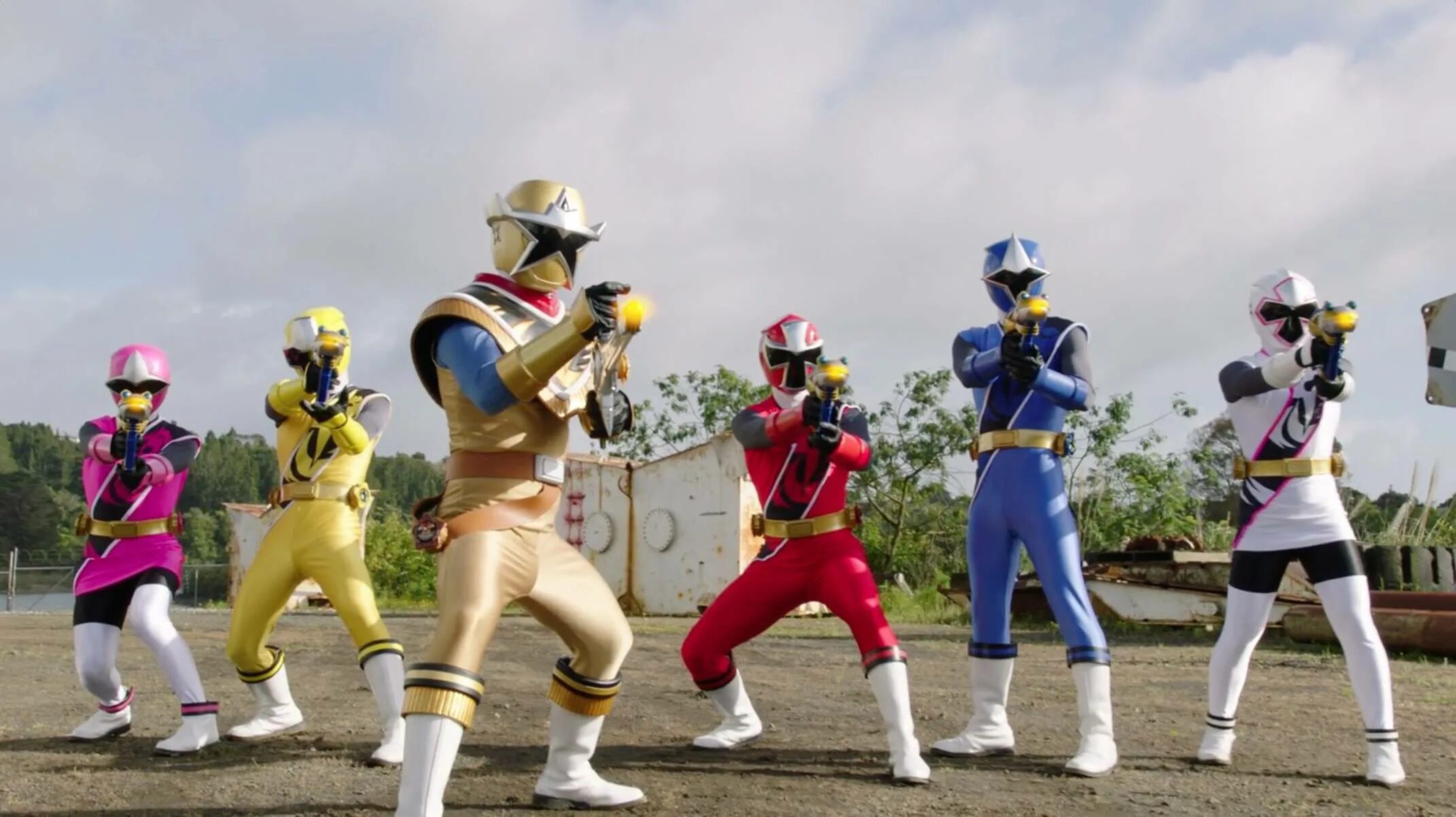 Power rangers super ninja steel. Рейнджер 24. Ннне ниннинджеры. Могучие рейнджеры 24. Рейнджер 24.