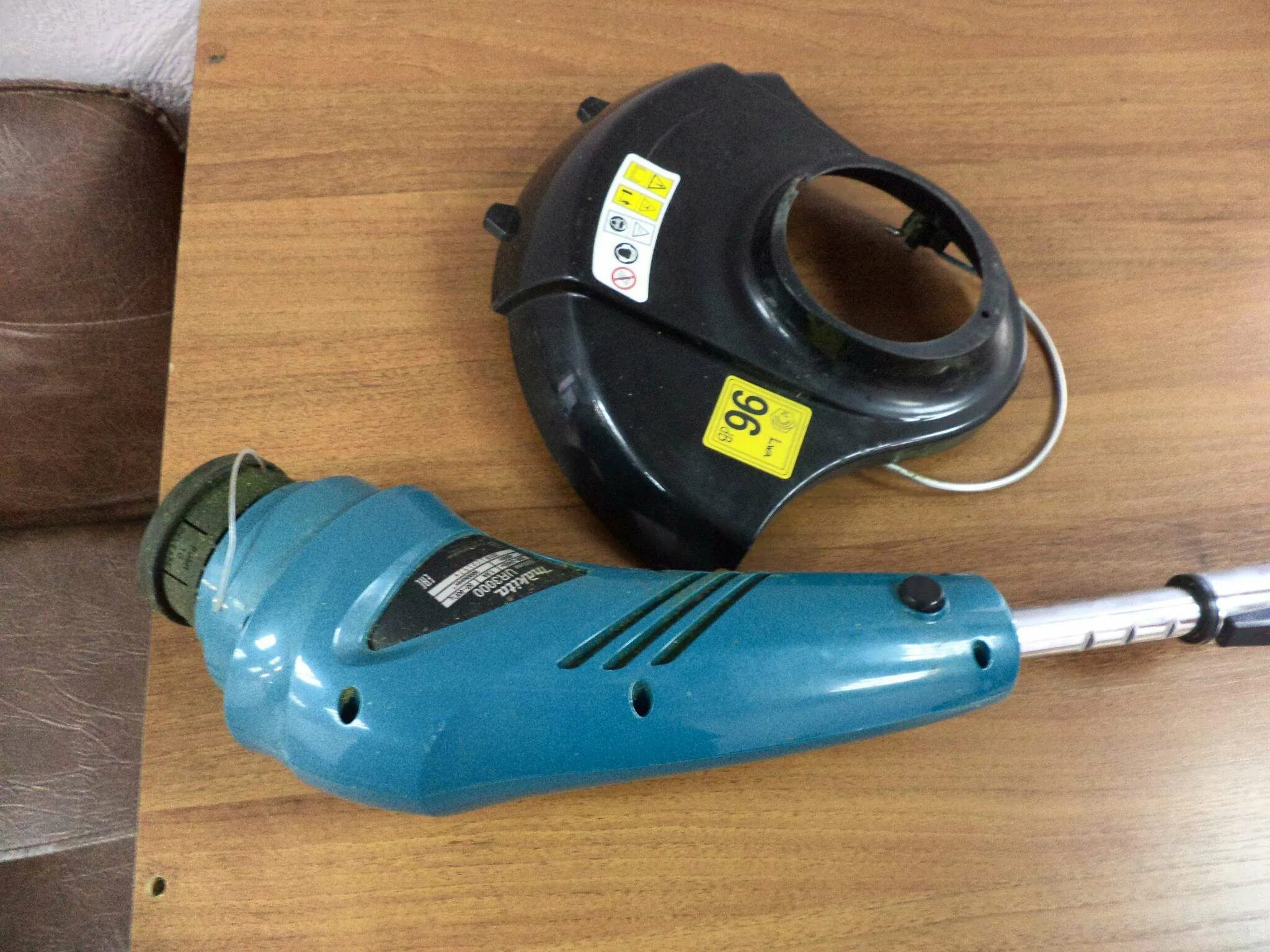 Ur 3000. Ur 3000. Электрокоса makita ur3000. Макита ur3000. Makita садовый инструмент.