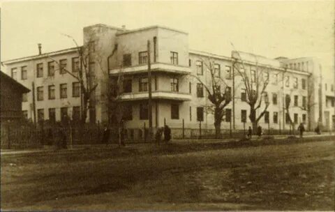 Первая школьная гимназия