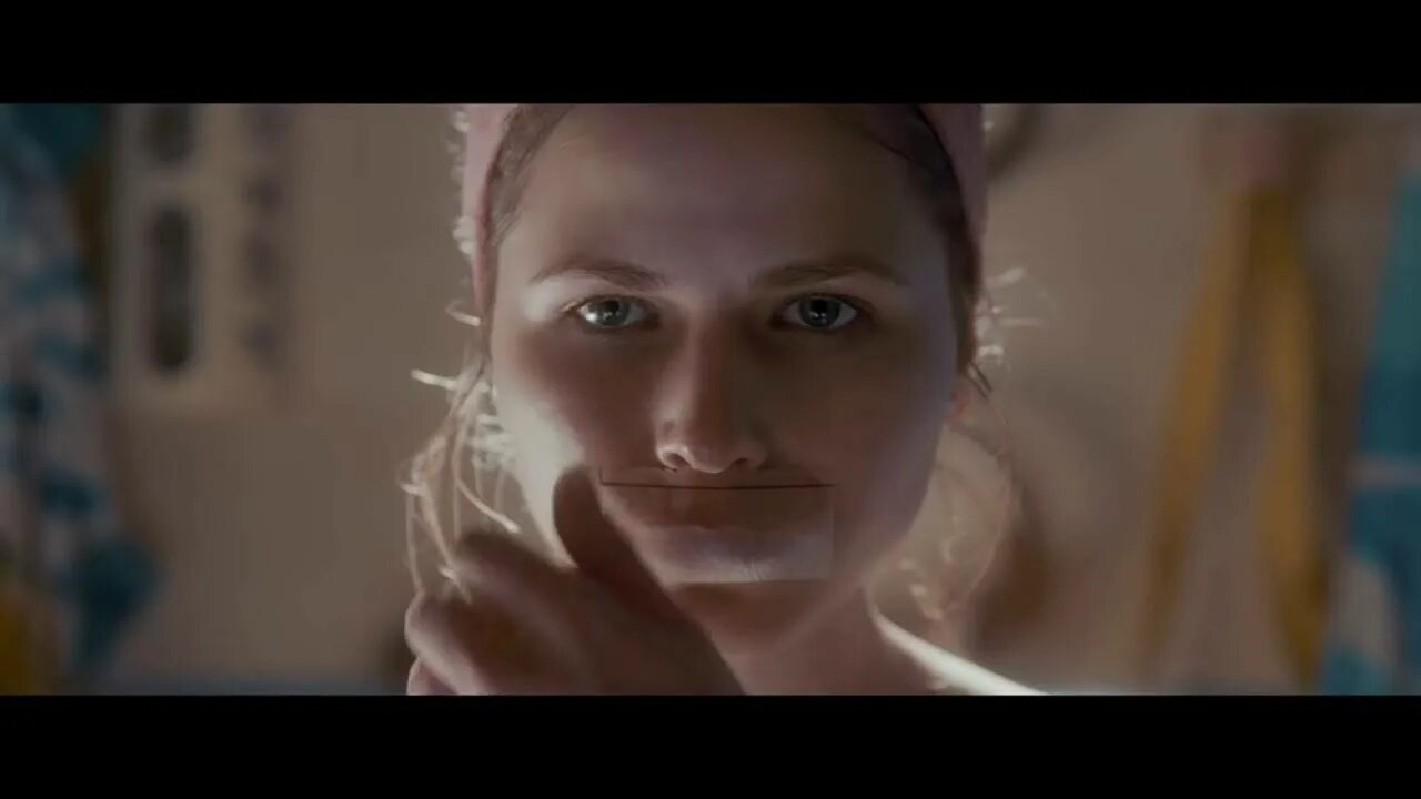 Экспонат слова. На лабутенах без мата. Лабутены ленинград ургант. Ленинград лабутены клип. Ленинград на лабутенах без мата.