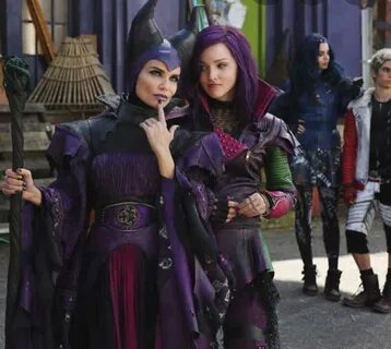 Descendants 4 песни