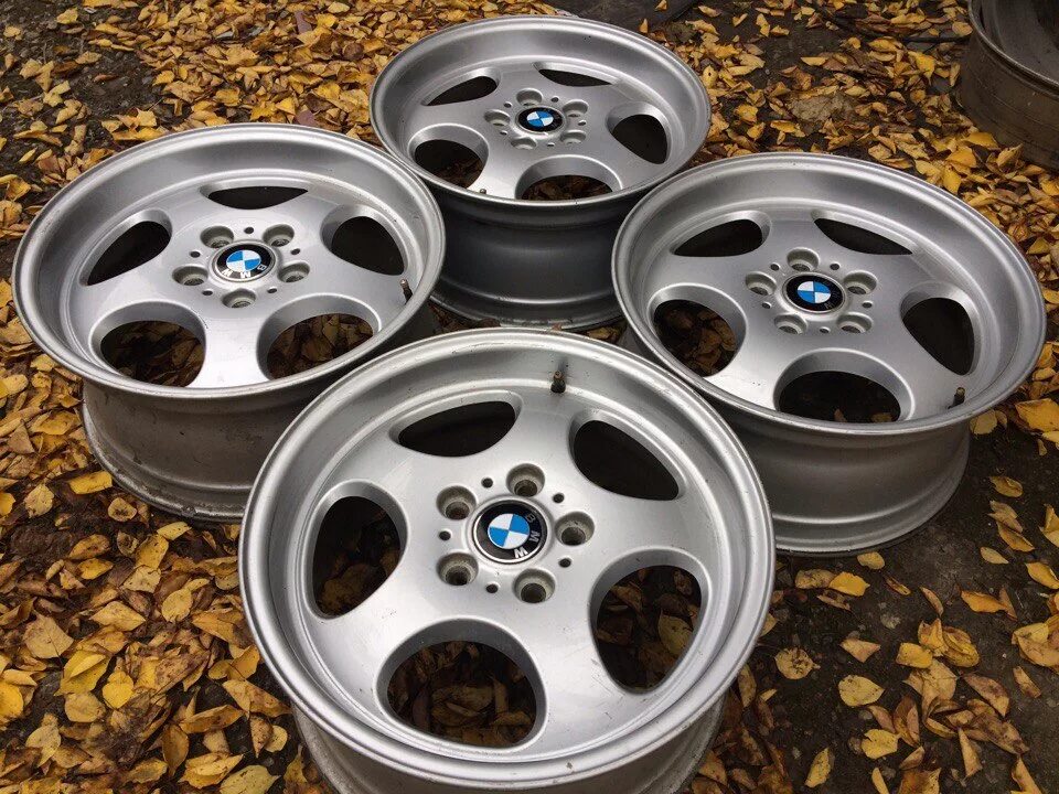 Диски с полками бмв. Bmw 109 style. 109 стиль bmw. bmw e34 109 стиль. диски бмв 109 стиль.
