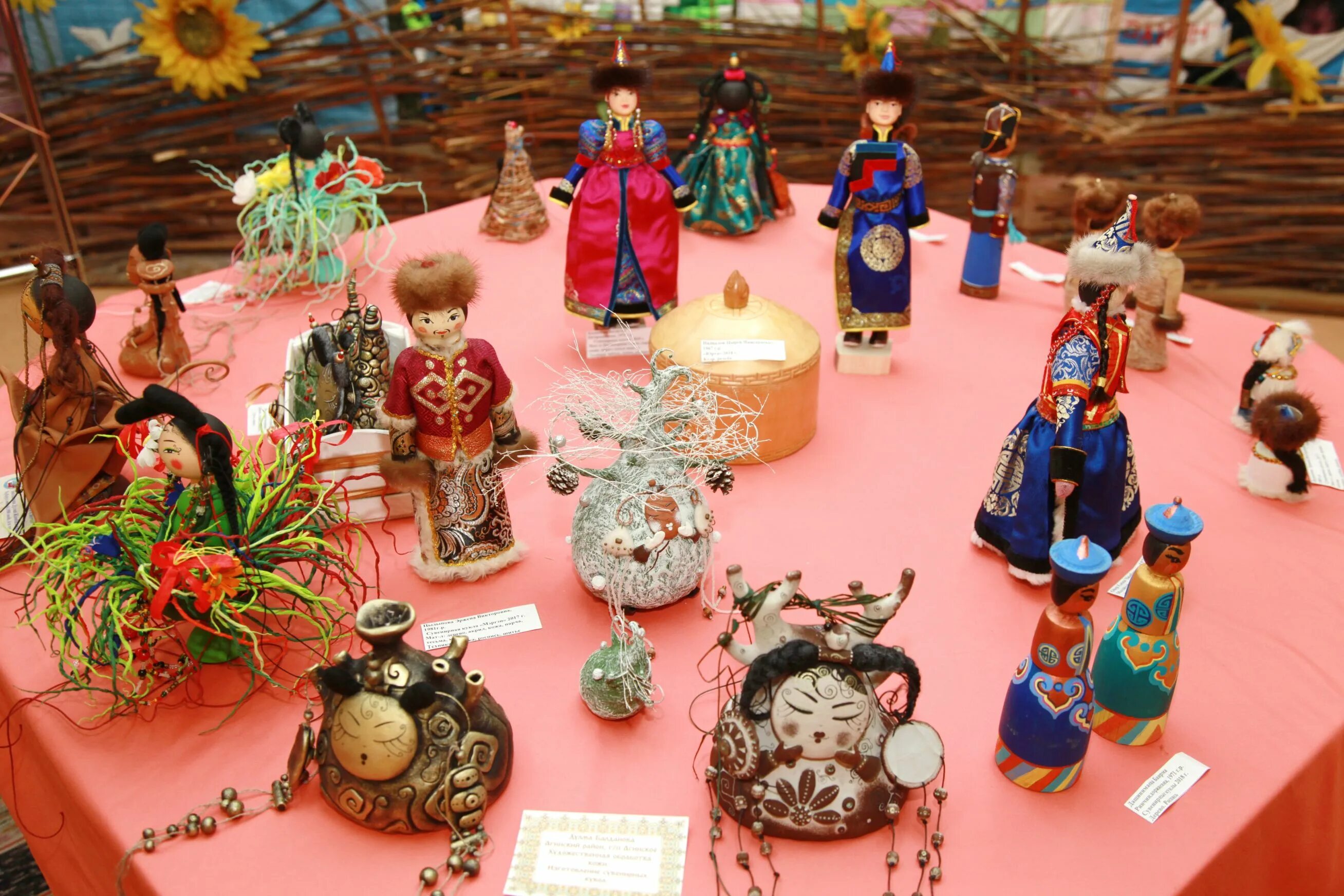 буряты забайкалья промысел. изобразительно прикладное искусство забайкальского края. народные промыслы забайкалья. народные промыслы забайкальского края.