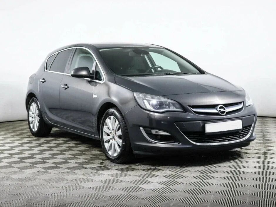 Купить опель в казахстане. Opel Astra 1.6 2021.