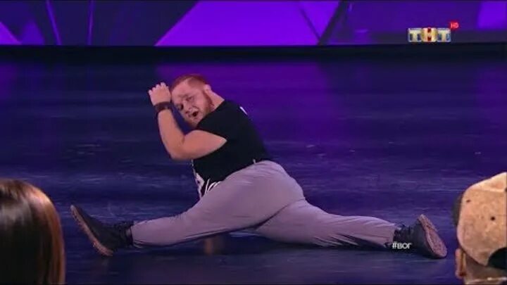 Кристина белова танцы. Шоу танцы кристина белова. Юлия рогозинская танцы. Сергей дружинин танцы на тнт. Ксюша горячева танцы.