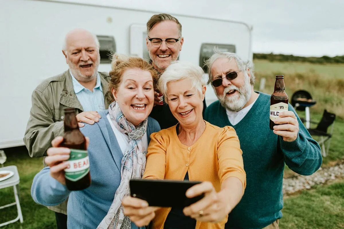 По количеству поколений. Baby Boomers поколение. Бэби бумер. Поколение Baby Boomer Boomers. Поколение бэби-бумеров (1944 – 1967).